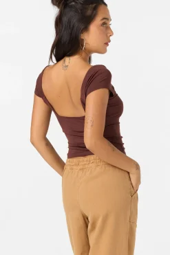 Alyssa Solid Top