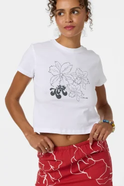 Ariah Hawaii Fitted Tee