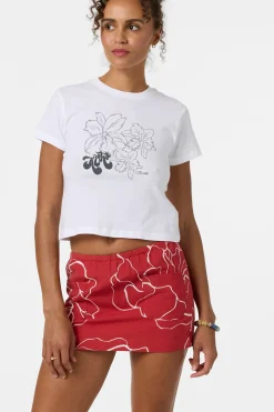 Ariah Hawaii Fitted Tee