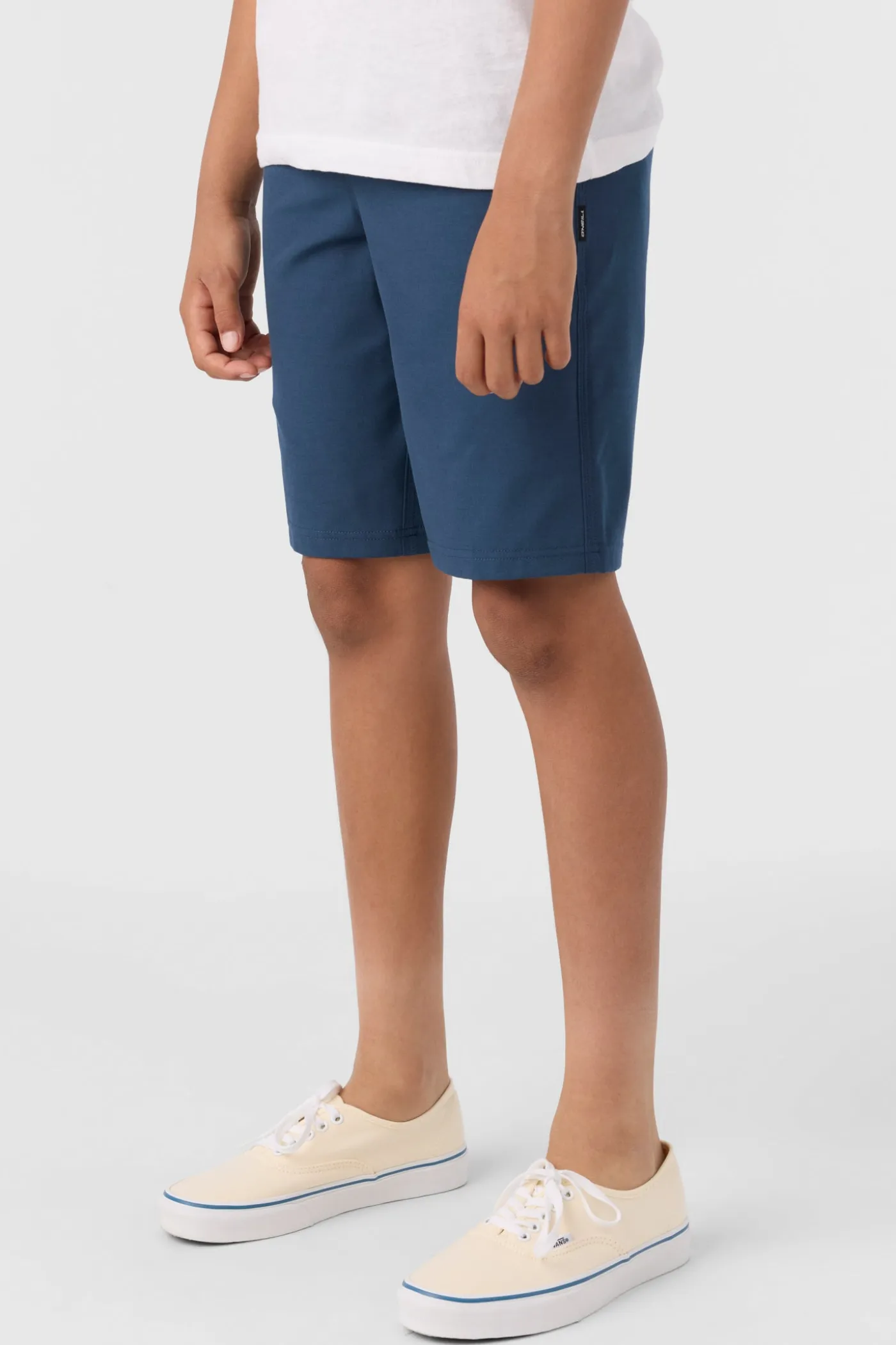 Boy's Reserve Light Check 18" Hybrid Shorts