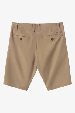 Boy's Reserve Light Check 18" Hybrid Shorts