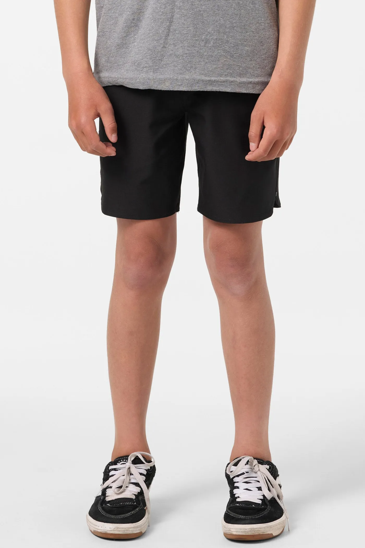 Boy's Utility Scallop Hybrid 16" Hybrid Shorts