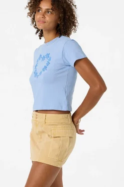 Leah Hawaii Fitted Tee