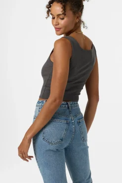 Leah Hawaii Scoopneck Tank