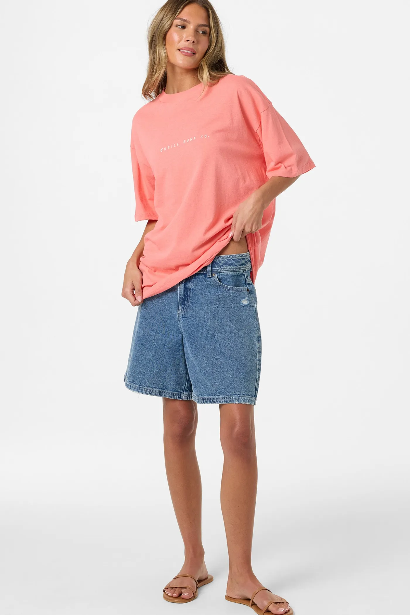 Linear Scape Oversized Tee