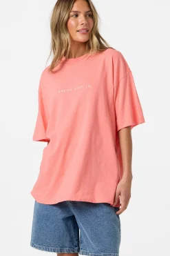 Linear Scape Oversized Tee