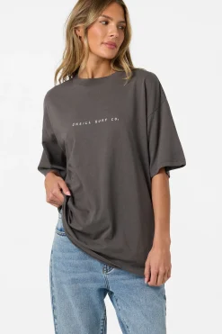 Linear Scape Oversized Tee