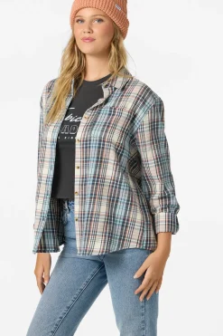 Logan Flannel Long Sleeve Top
