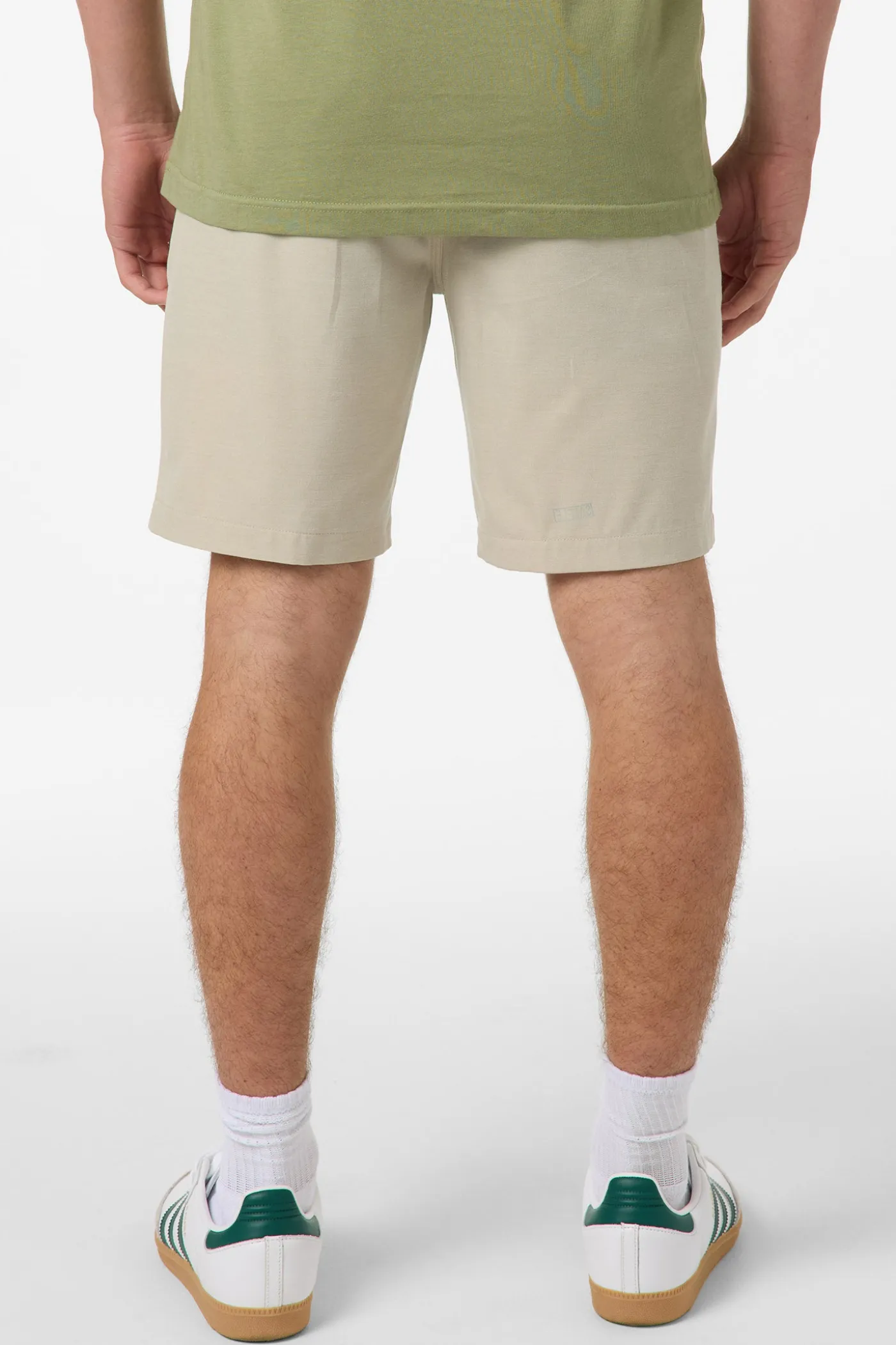 Reserve Light Check Elastic Waist 18" Hybrid Shorts
