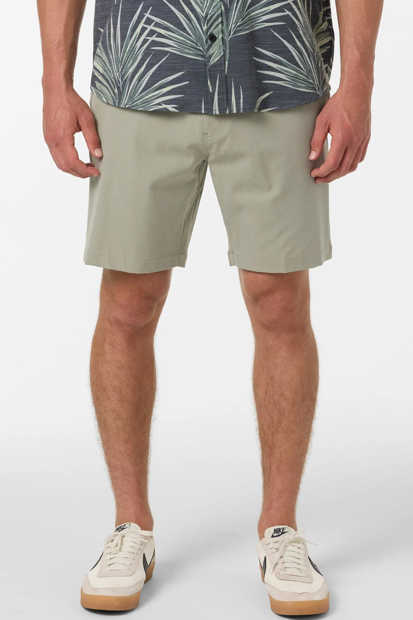Reserve Light Check Elastic Waist 18" Hybrid Shorts
