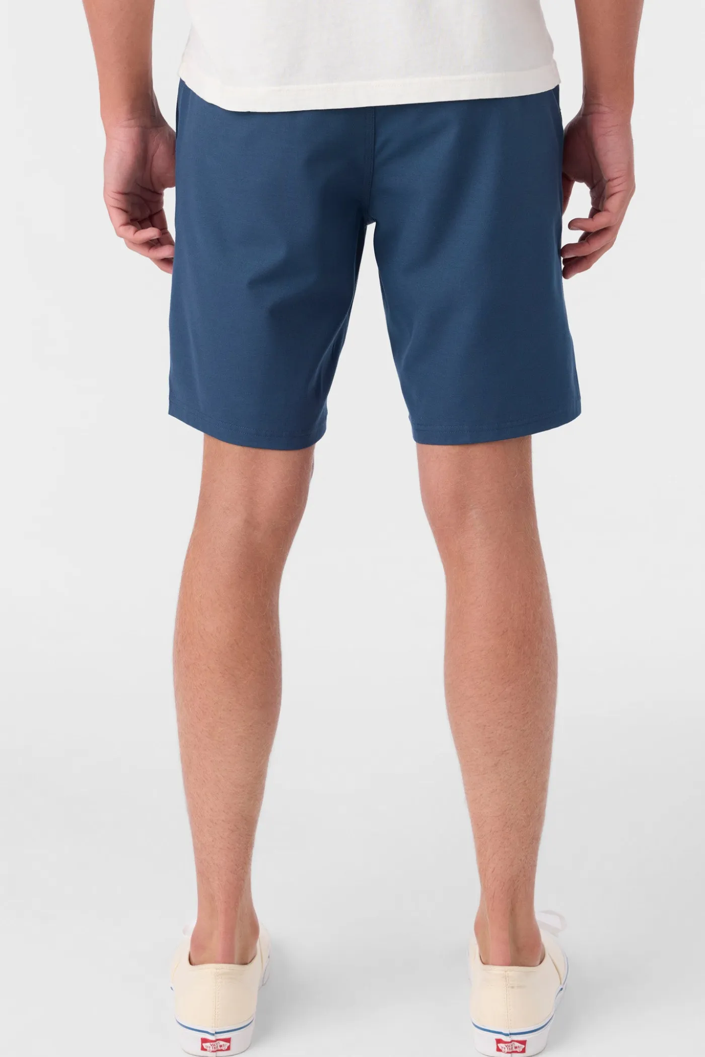 Reserve Light Check 19" Hybrid Shorts