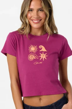 Shell Star Fitted Tee