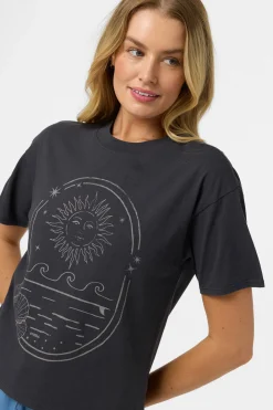 Sun Shell Easy Tee