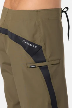 Superfreak Solid 21" Boardshorts