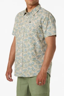 Terrace Standard Fit Shirt