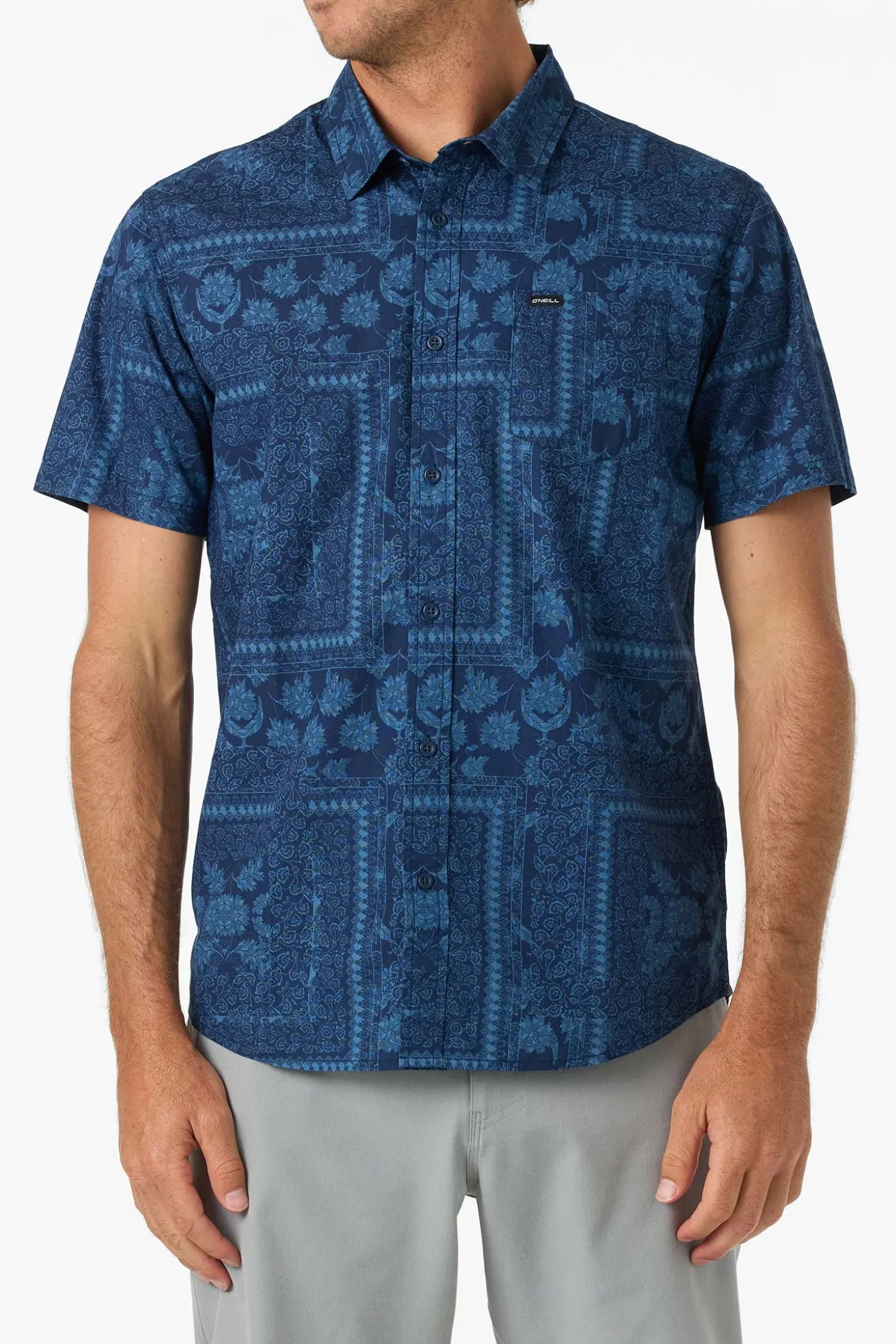 Terrace Standard Fit Shirt