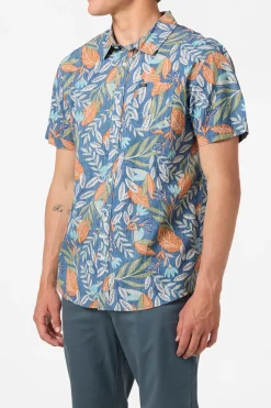 Terrace Standard Fit Shirt