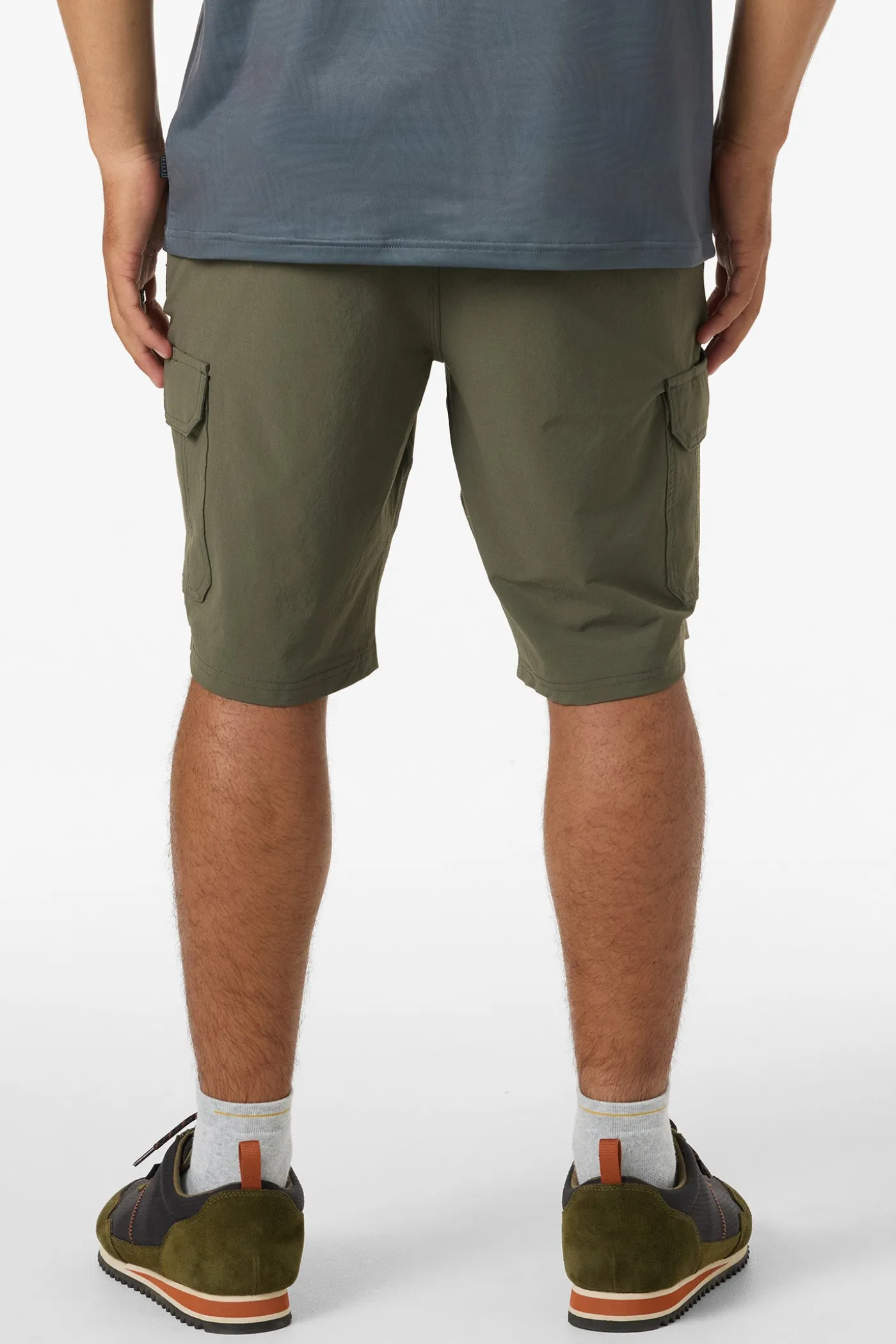 TRVLR Cargo 20" Hybrid Shorts