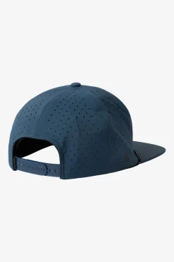 TRVLR Delta Hat