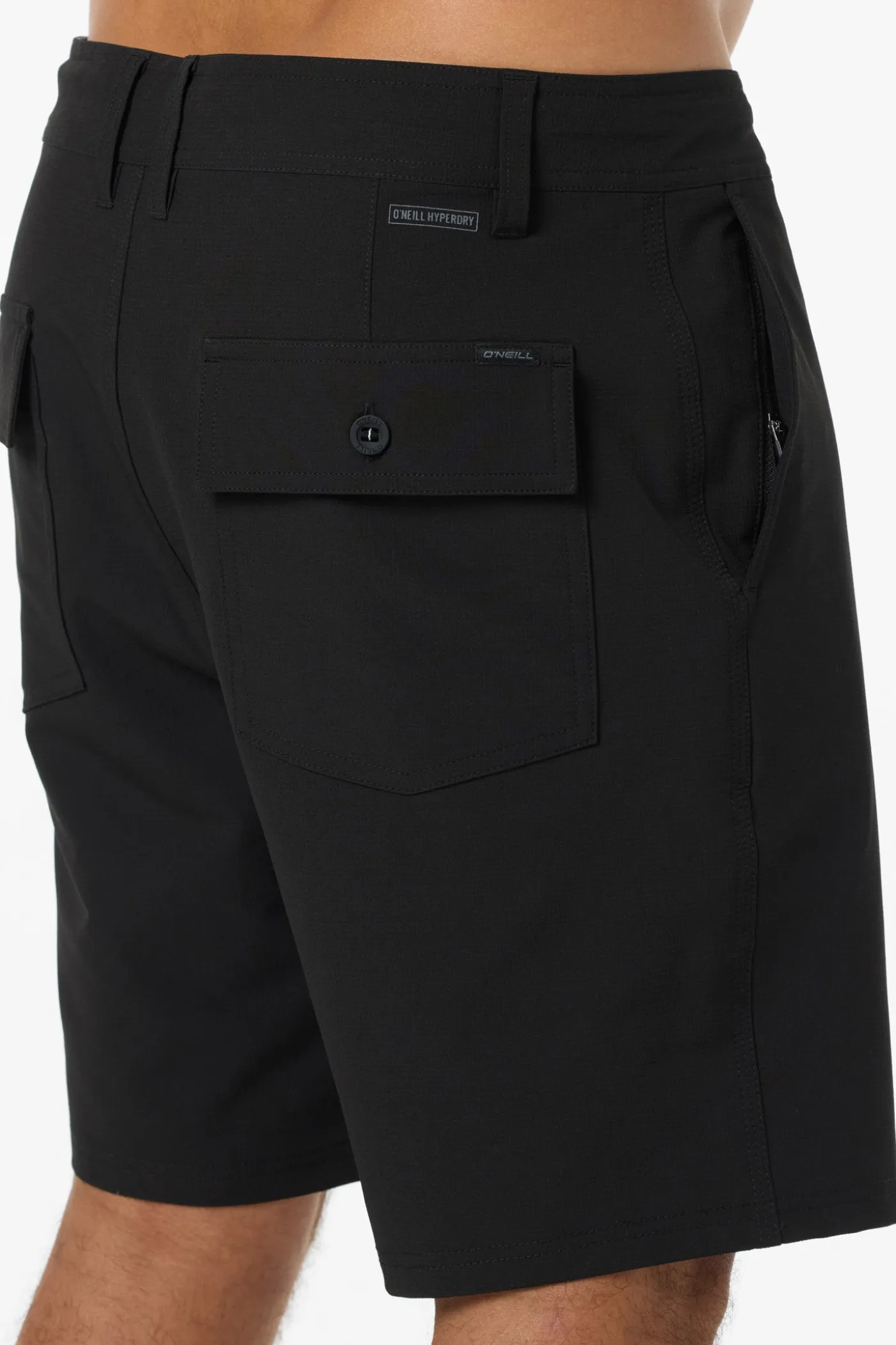 TRVLR Recon 18" Hybrid Shorts