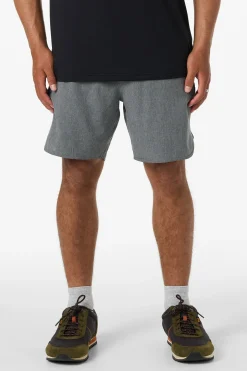 TRVLR Tech Lined 17" Hybrid Shorts