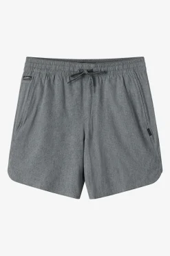 TRVLR Tech Lined 17
