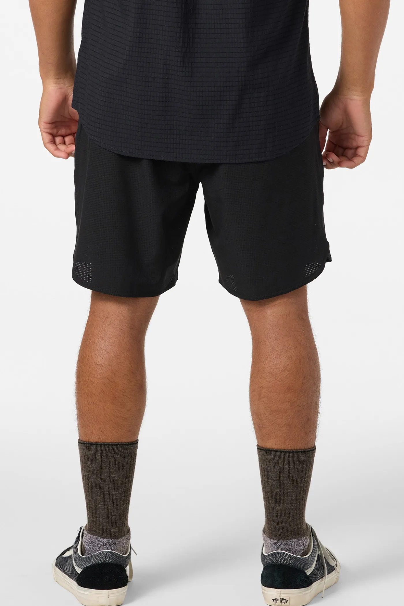 TRVLR Tech Lined 17" Hybrid Shorts