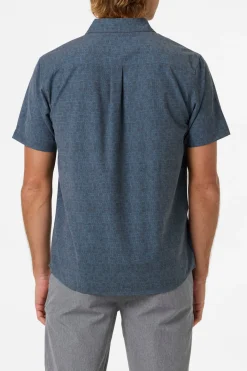 TRVLR UPF Standard Fit Shirt