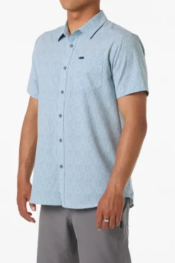 TRVLR UPF Standard Fit Shirt