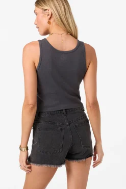Waaaves Scoop Neck